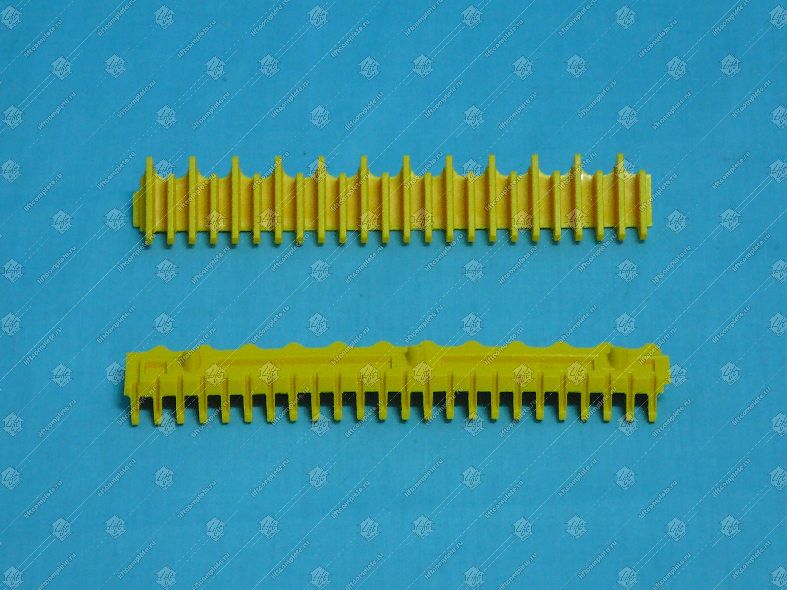 Демаркационная линия (фронтальная) KONE, желтая, L=215,5мм; 24 зубца, KM5203879H01