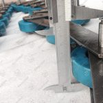 Цепь ступеней эскалатора, KONE, 13KV-C, шаг - 133,33 мм, палец - 77x12,8/12,5 мм, пластины - 35x4/35x4 мм, ролик - 75x23,5 мм, 105 kN